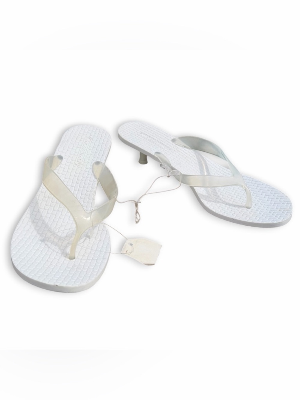 Y2K NOS NWT Mossimo Jelly Kitten Heels Thong Strap Rubber Sandal White